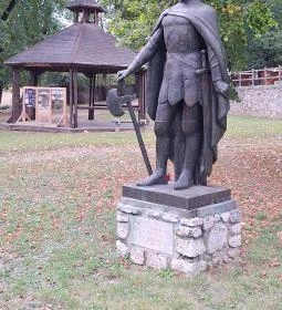 Szent László szobra