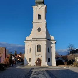 Szent László templom Szob - Külső kép