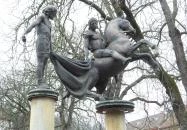 Szent Márton & a koldus szobor Nagymaros