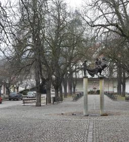 Szent Márton & a koldus szobor