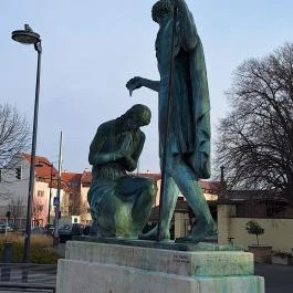 Szent Márton megkereszteli Édesanyját szobor, Szombathely - Egyéb
