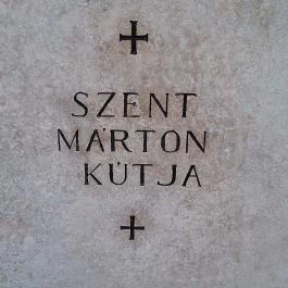 Szent Márton megkereszteli Édesanyját szobor, Szombathely - Egyéb