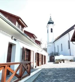 Szent Mauríciusz Monostor