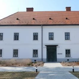 Szent Mauríciusz Monostor, Bakonybél - Külső kép