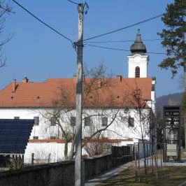 Szent Mauríciusz Monostor, Bakonybél - Külső kép