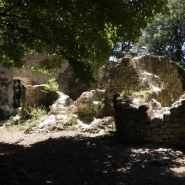 Szent Mihály pálos kolostorrom Nagyvázsony - Külső kép