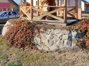 Szent Miklós szobor Lórév