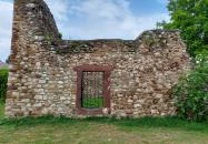 Szent Miklós templomrom Csopak