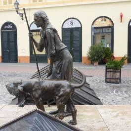 Szent Rókus szökőkút Szigetvár - Külső kép