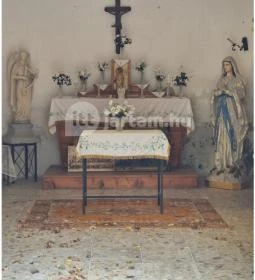 Szent Sebestyén, Szent Rókus & Szent Rozália barokk kápolnája