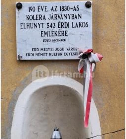 Szent Sebestyén, Szent Rókus & Szent Rozália barokk kápolnája