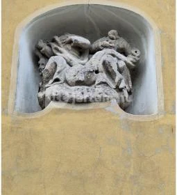 Szent Sebestyén, Szent Rókus & Szent Rozália barokk kápolnája