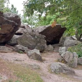 Szentbékkállai Kőtenger, Szentbékkálla - Külső kép