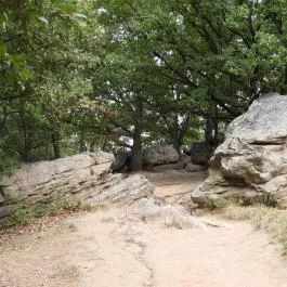 Szentbékkállai Kőtenger, Szentbékkálla - Külső kép