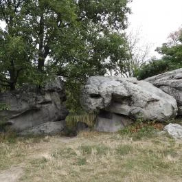 Szentbékkállai Kőtenger, Szentbékkálla - Külső kép