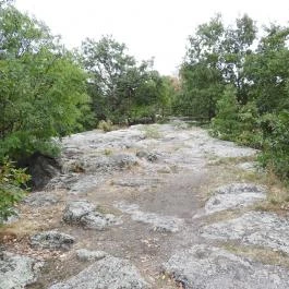 Szentbékkállai Kőtenger, Szentbékkálla - Külső kép