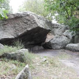 Szentbékkállai Kőtenger, Szentbékkálla - Külső kép
