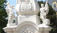 Szentháromság-oszlop Kalocsa - Egyéb