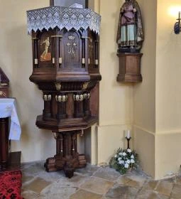 Szentháromság templom