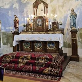 Szentháromság templom Feked - Belső