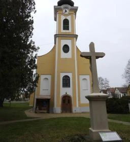 Szentháromság templom