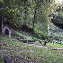 Szentkút Jásd - Külső kép