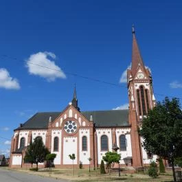 Szentlélek templom Vállaj - Külső kép