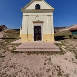 Szeplőtelen fogantatás kápolna Budaörs - Külső kép