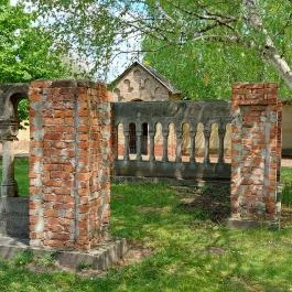 Szeplőtelen fogantatás templom, Fót - Külső kép