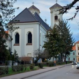 Szeplőtelen Fogantatás-templom Eger - Külső kép