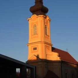 Szerb Ortodox templom Hódmezővásárhely - Külső kép