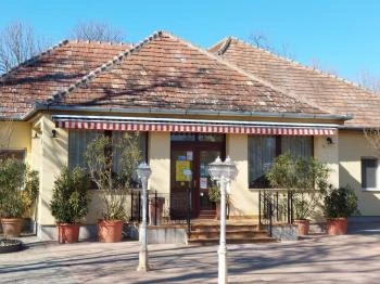 Sziget Étterem Taksony