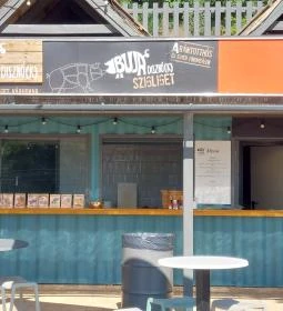 Szigliget Várudvari műjégpálya