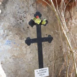 Sziklakápolna Zebegény - Egyéb