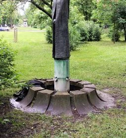 Szilágyi Erzsébet-emlékkút