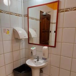 Szilvakék Paradicsom Budapest - Mosdó