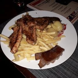 Szilvakék Paradicsom Budapest - Étel/ital