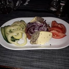 Szilvakék Paradicsom Budapest - Étel/ital