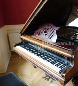 Szirmay-Waldbott Kastély 