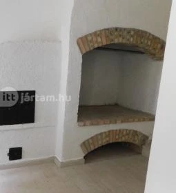 Szirmay-Waldbott Kastély 