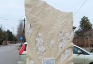 Szlovák letelepedési emlékmű Sóskút