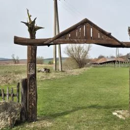 Szoborpark Terény - Külső kép