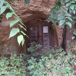 Szóládi löszpincesor, Szólád - Külső kép