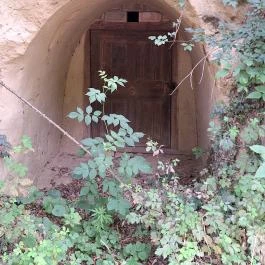 Szóládi löszpincesor, Szólád - Külső kép