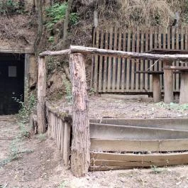 Szóládi löszpincesor, Szólád - Külső kép