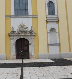 Szolnok Belvárosi Szentháromság templom