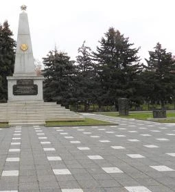 Szovjet hősi emlékmű