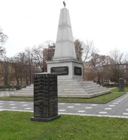 Szovjet hősi emlékmű