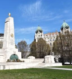 Szovjet hősi emlékmű