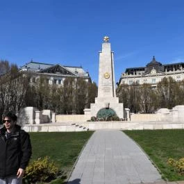 Szovjet hősi emlékmű Budapest - Külső kép